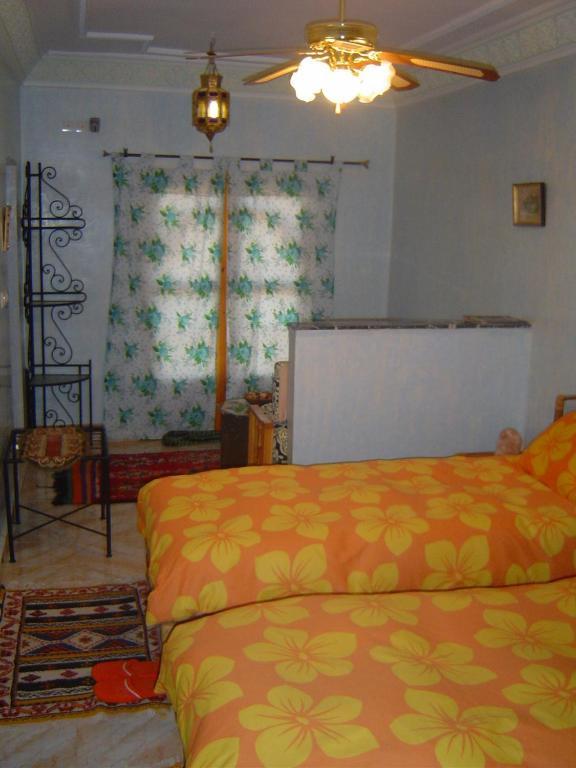 Le Temps De Vivre Bed and Breakfast Ουαρζαζάτ Δωμάτιο φωτογραφία